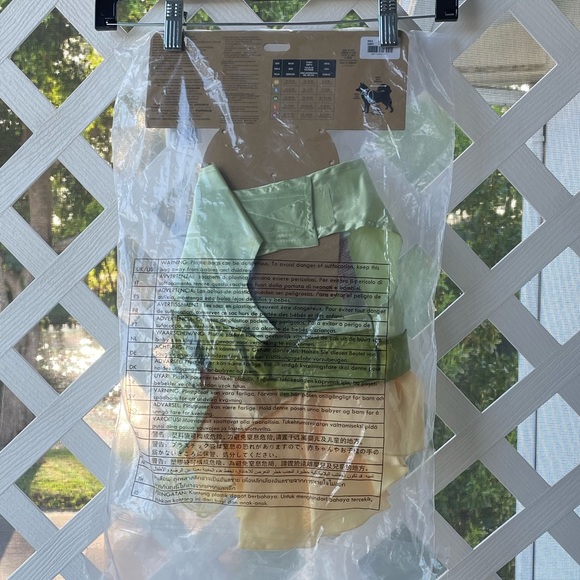 Disney Tails Princess Tiana Dog Costume - Picture 10 of 13